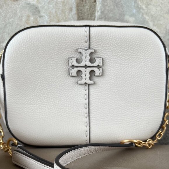 Handbags - NEW Tory Burch McGraw Leather Camera Bag in Brie/Cream AUTHENTIC